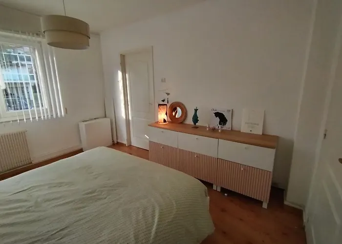 Appartement Beau 2 Pièces Au Calme *