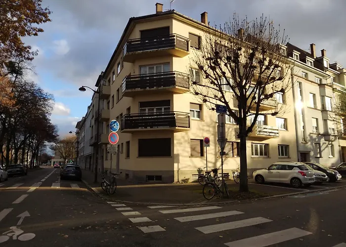 Appartement Beau 2 Pièces Au Calme